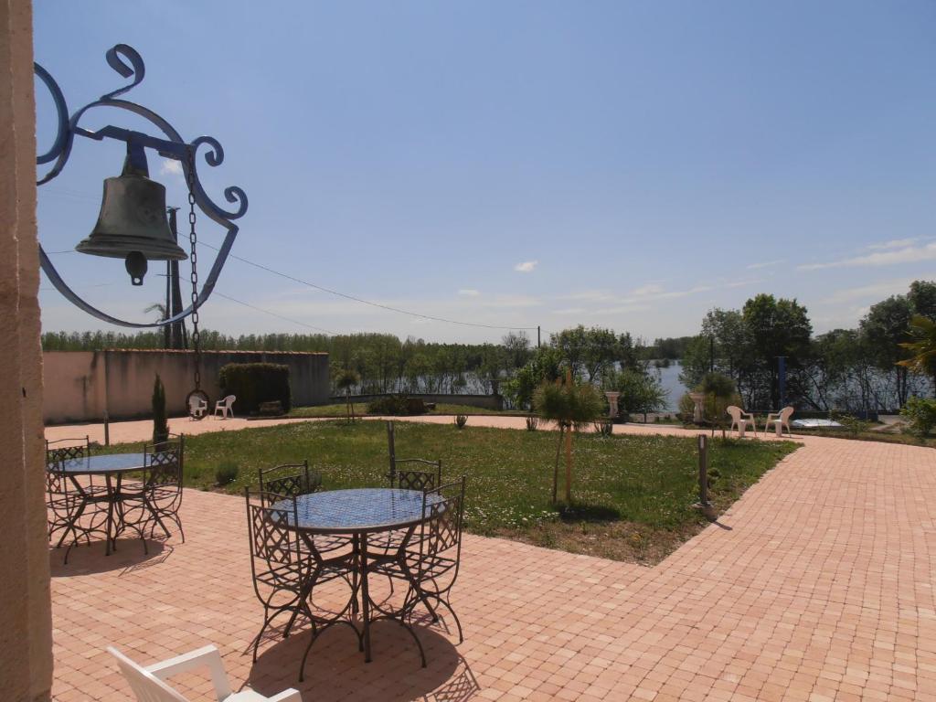 Hotel Chateau Sainte Marie Dompierre-sur-Charente Exterior foto